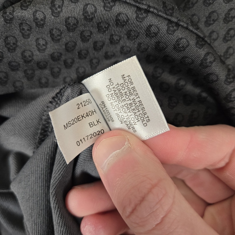 Peter Millar Perth Pullover Men Medium Gray Skull Print 1/4 Zip Golf Performance - Picture 6 of 9